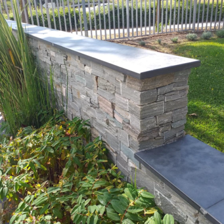 Plaques à finition adoucie